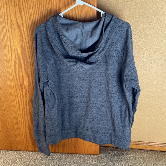 Under Armour zip up - Picture 3 of 3